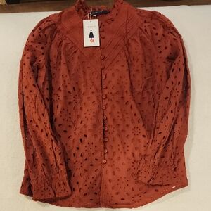 Zesica Women's Eyelet Button Down Blouse - Rust